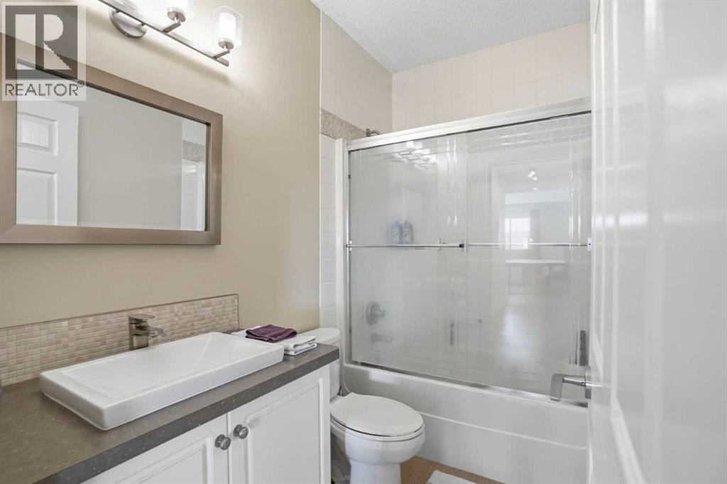 40 Eagleview Way, Cochrane