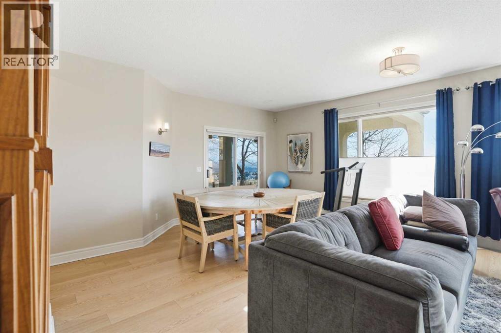 40 Eagleview Way, Cochrane