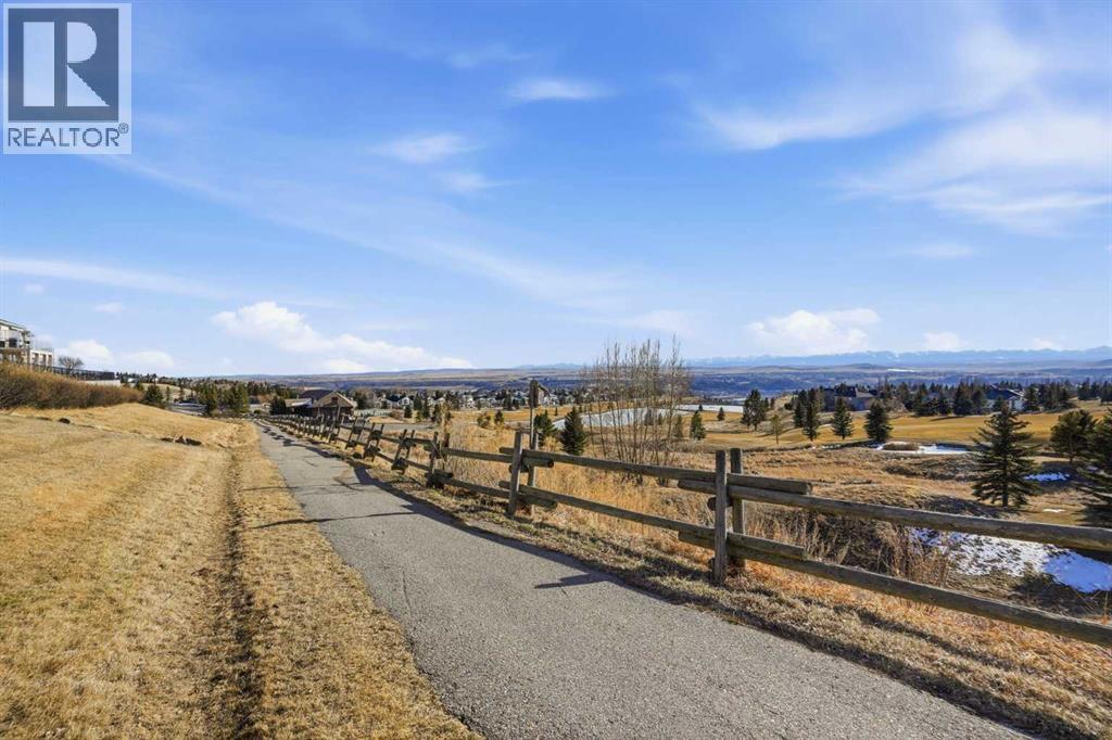 40 Eagleview Way, Cochrane