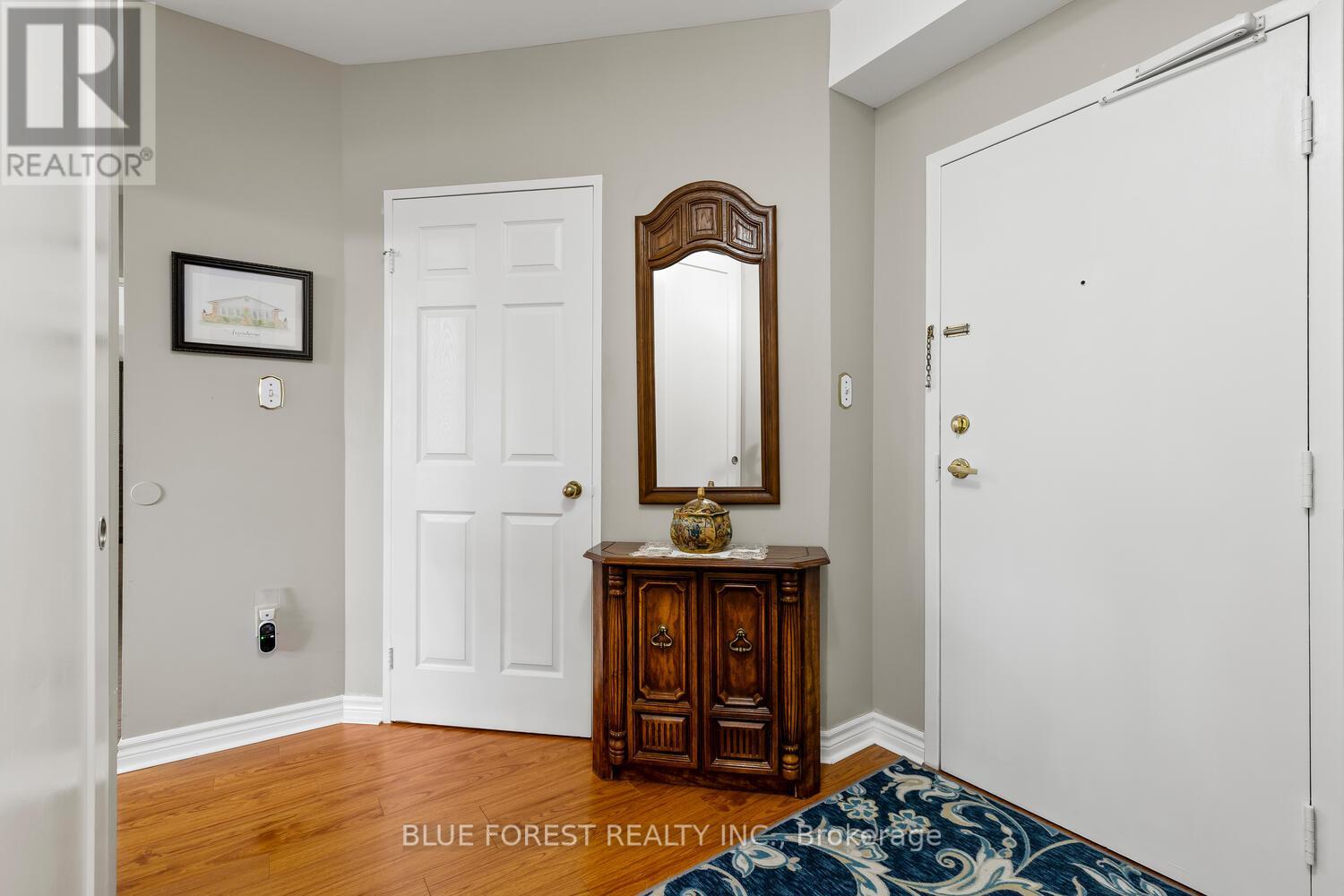 #203 744 WONDERLAND ROAD S - 13