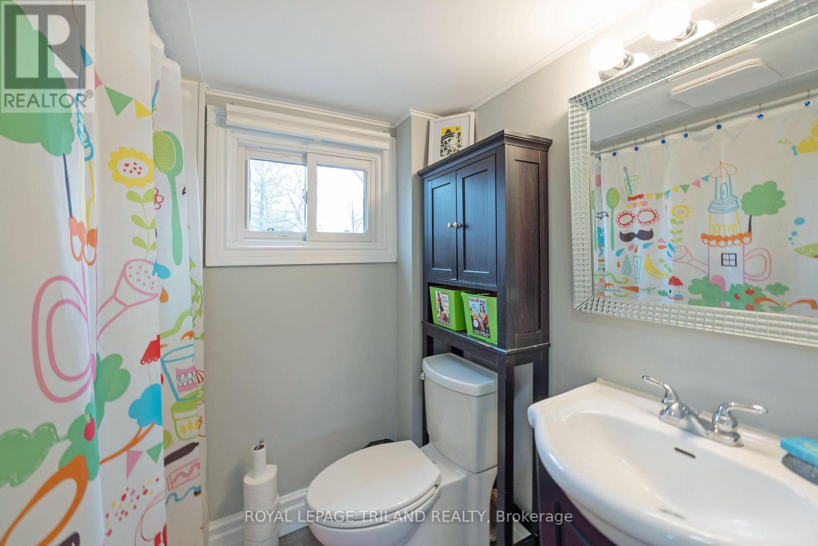 208 EDWARD STREET Property Photo