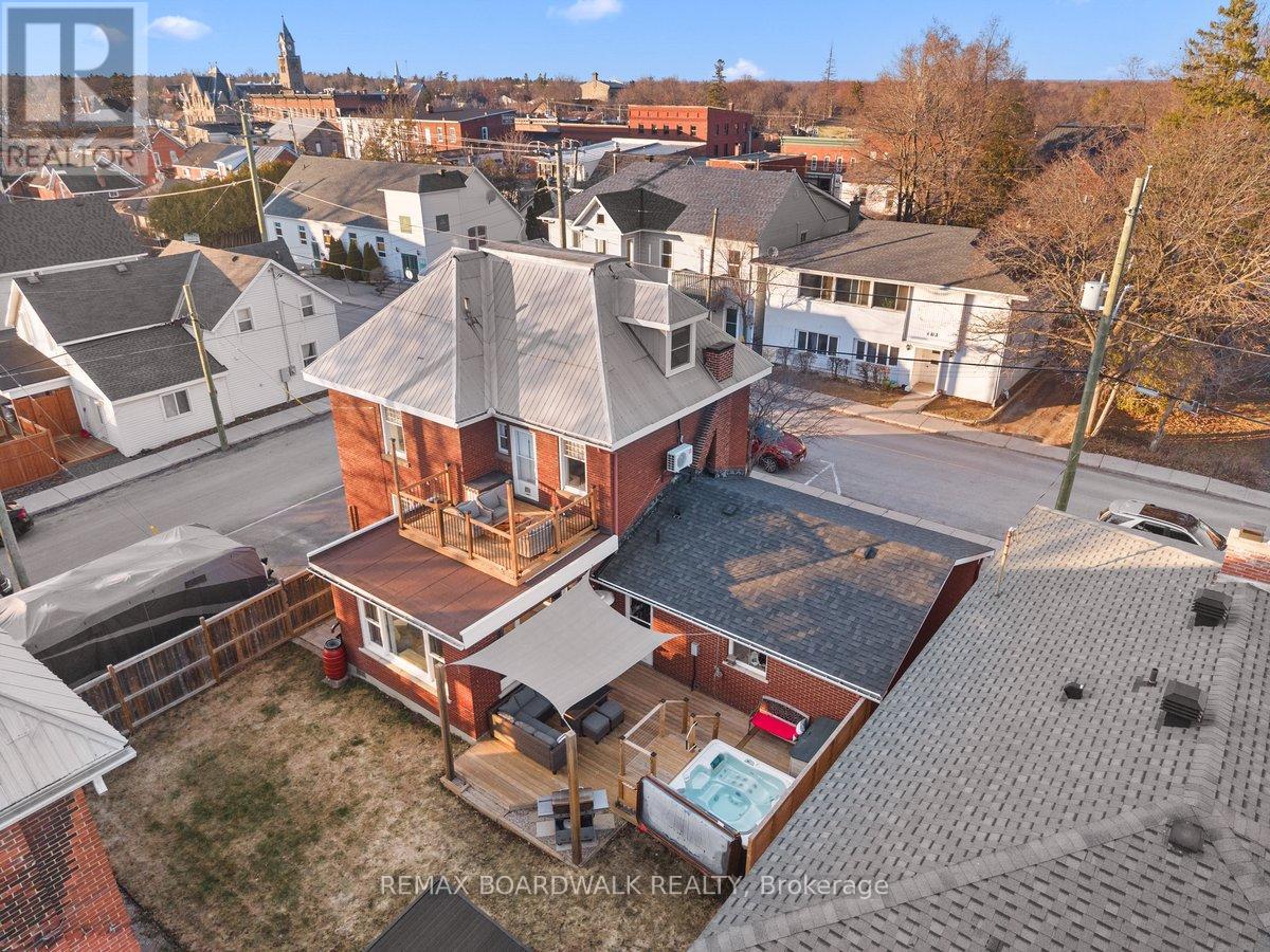 30 EMILY STREET - 34