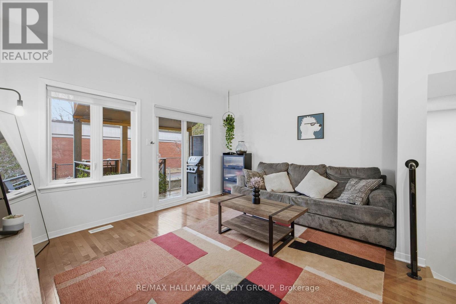 #5 795 MONTREAL ROAD - 13