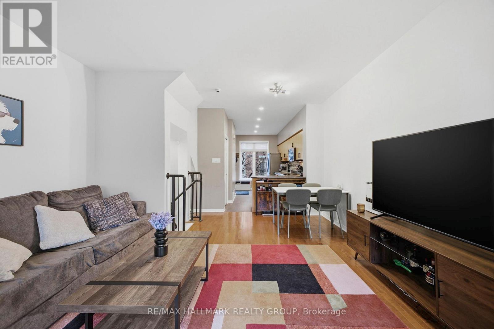 #5 795 MONTREAL ROAD - 16