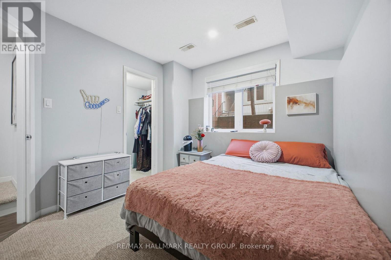 #5 795 MONTREAL ROAD - 21