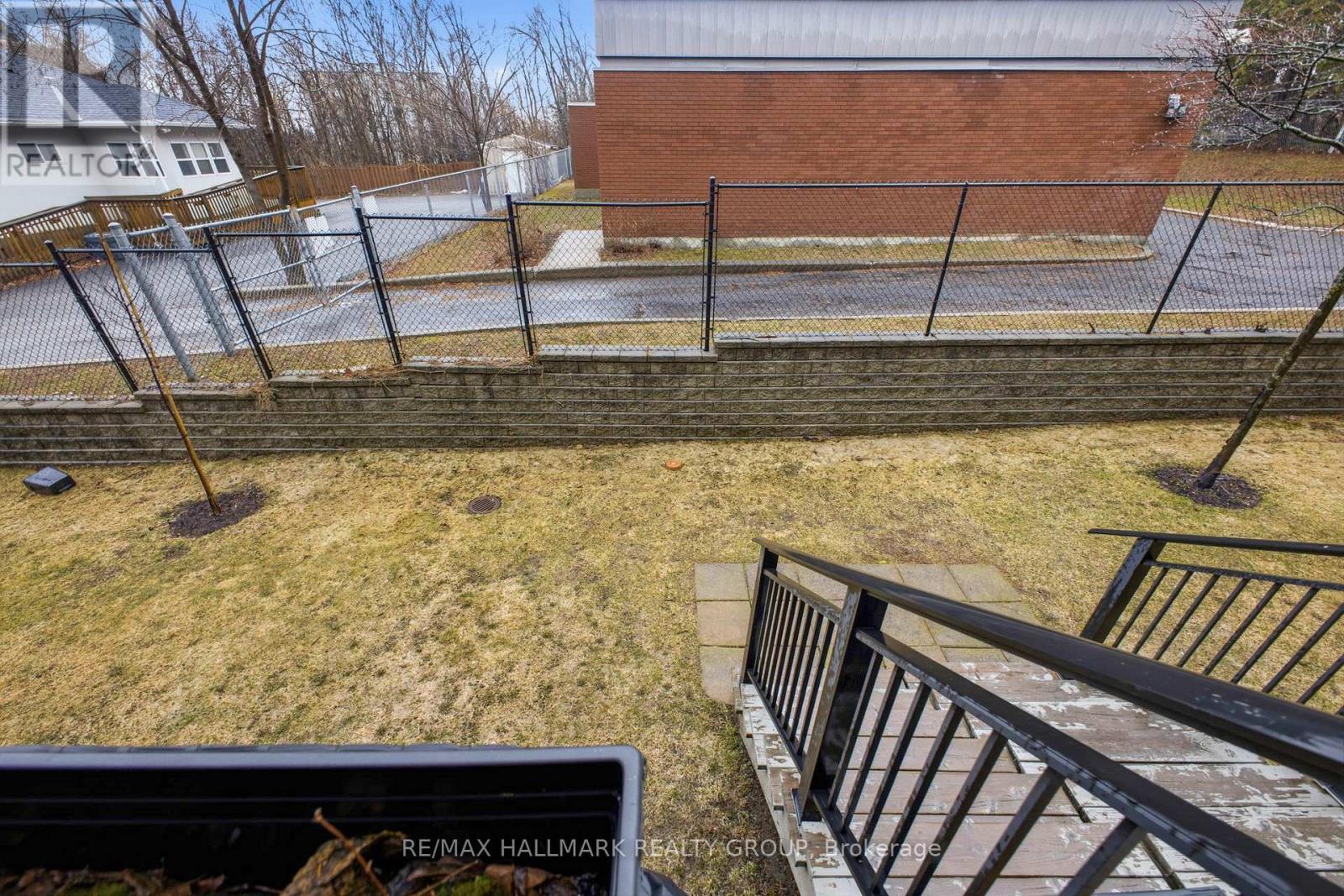 5 - 795 MONTREAL ROAD — photo 34
