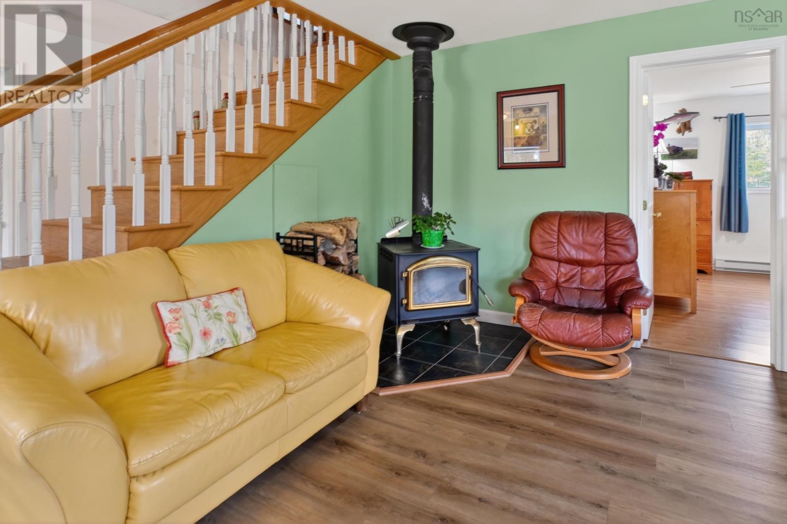 Property 9 of 47 of 1235 Loch Lomond Road