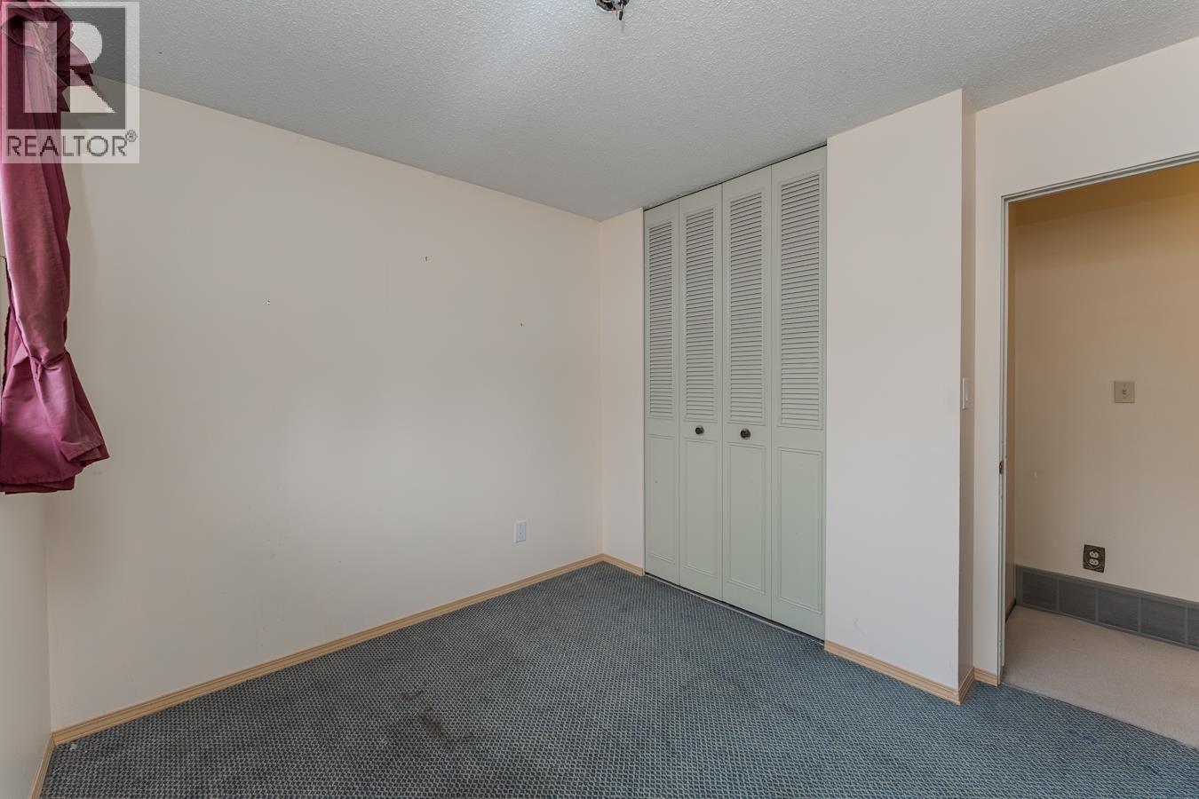 7600 LOYOLA DRIVE - 21