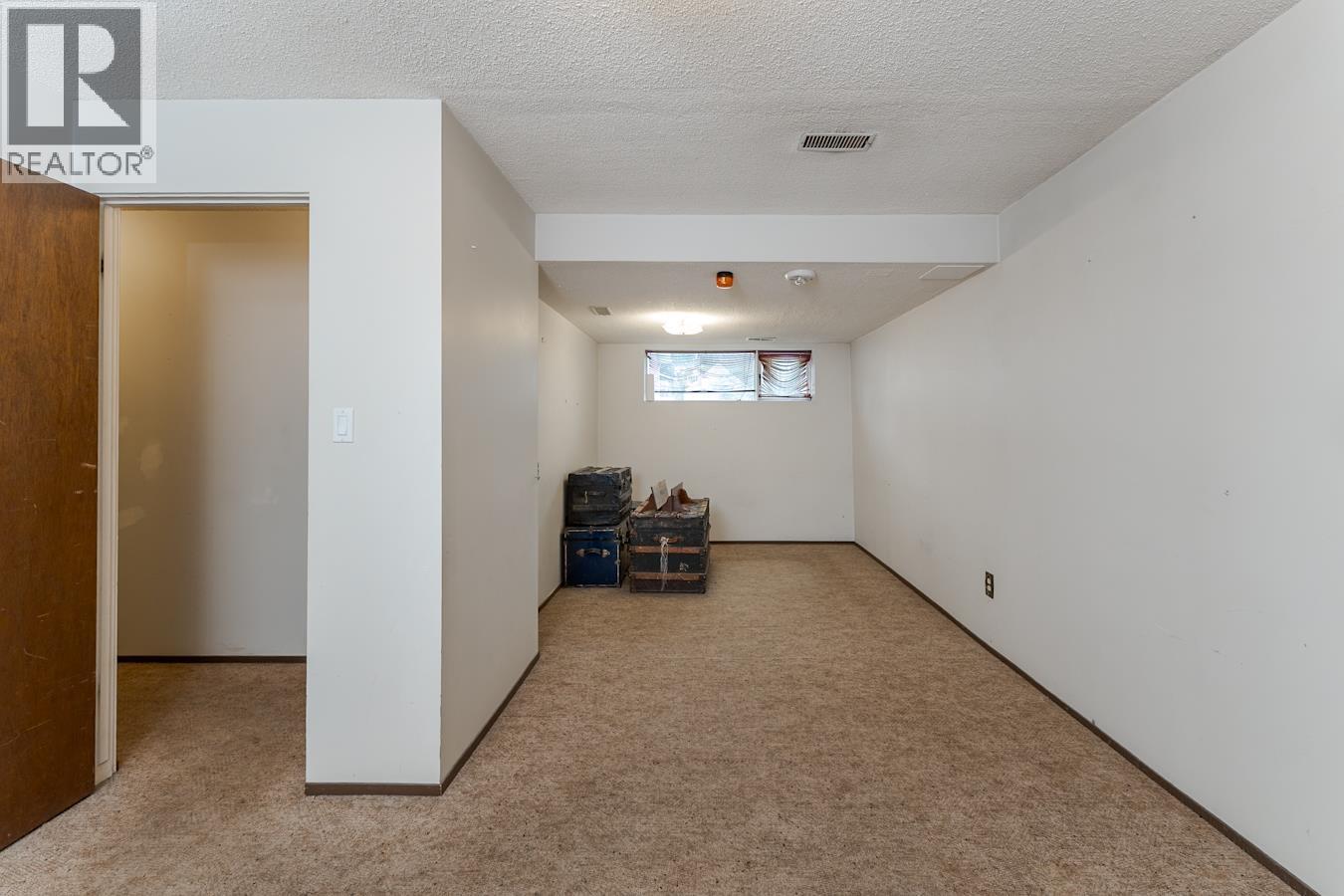 7600 LOYOLA DRIVE - 26