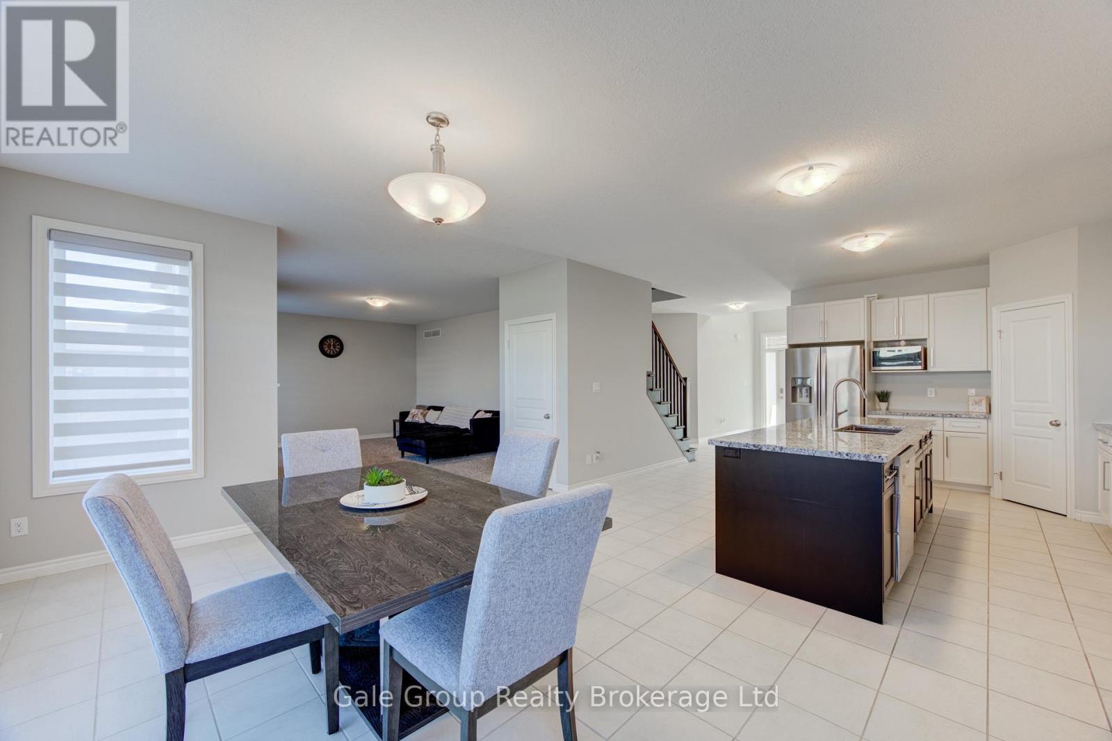 5 BALMORAL LANE - 10
