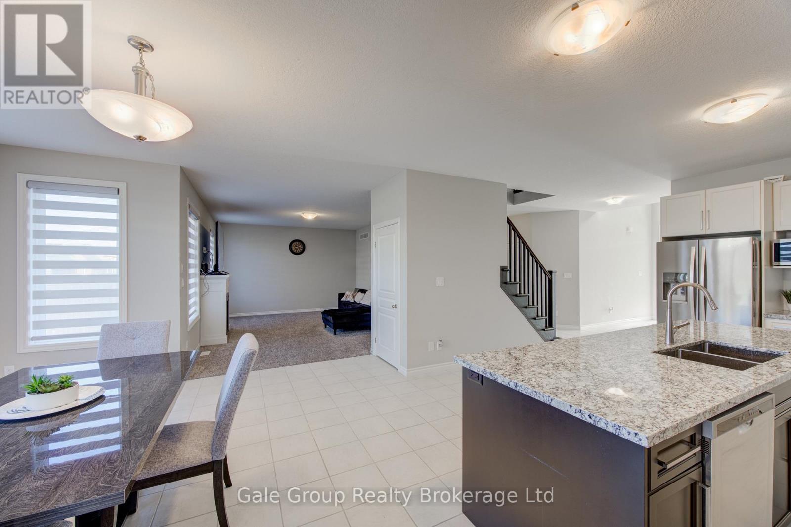 5 BALMORAL LANE - 19