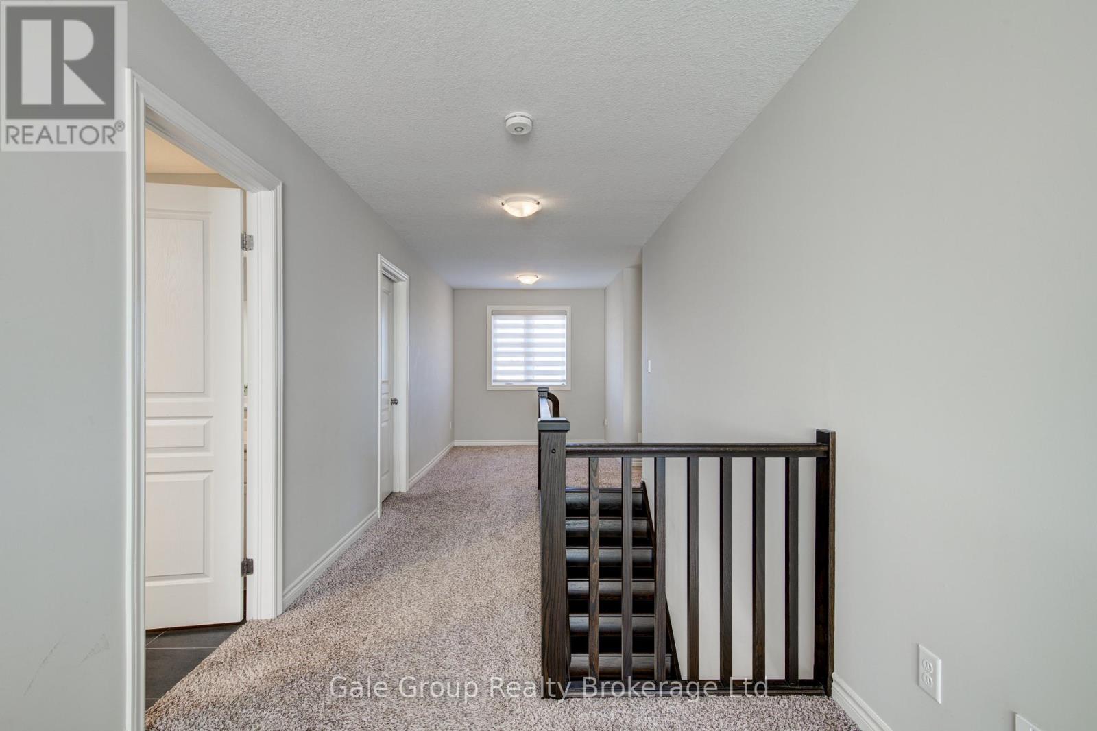 5 BALMORAL LANE - 26