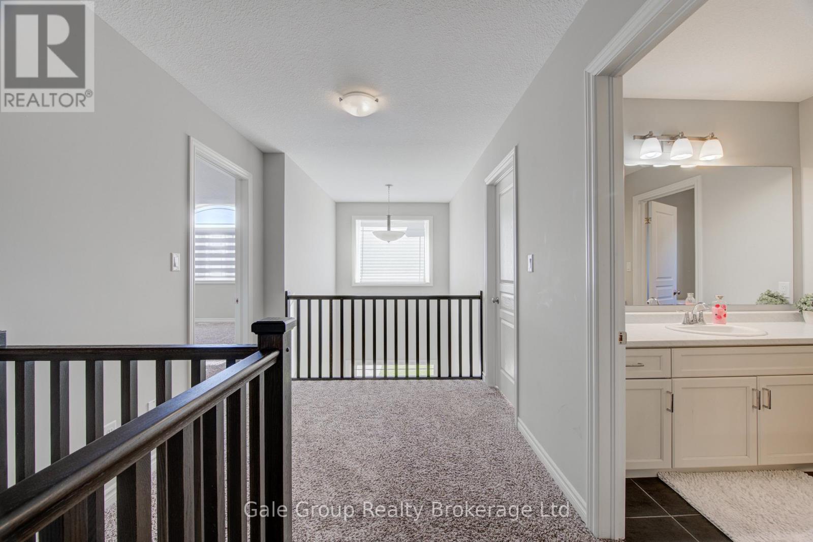 5 BALMORAL LANE - 30