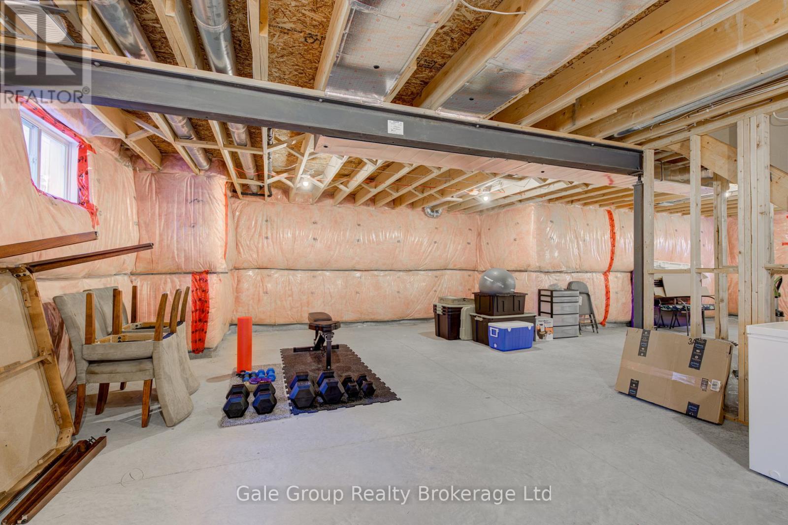 5 BALMORAL LANE - 40