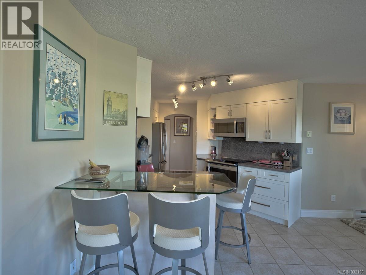 #501 75 SONGHEES RD - 21