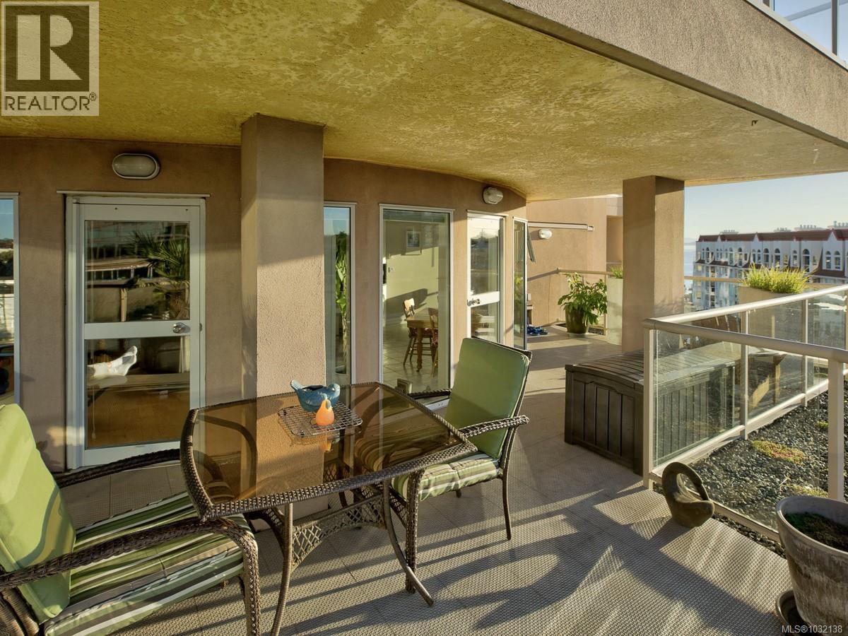 #501 75 SONGHEES RD - 48