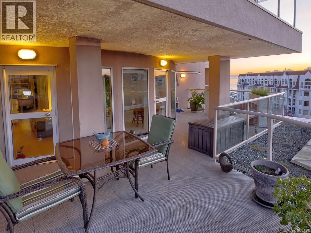 #501 75 SONGHEES RD - 61