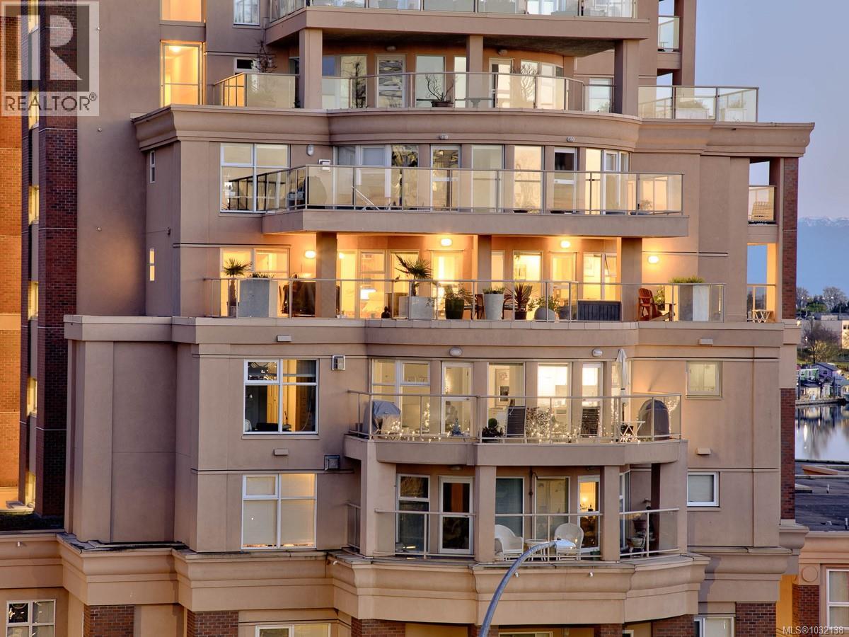 #501 75 SONGHEES RD - 63