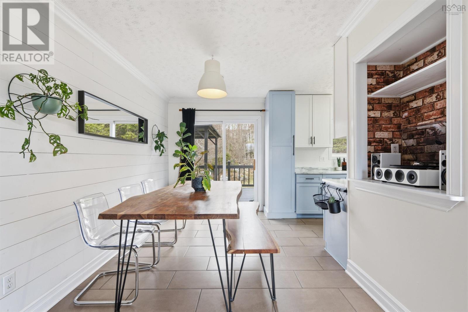 Property 8 of 28 of 3047 Highway 7