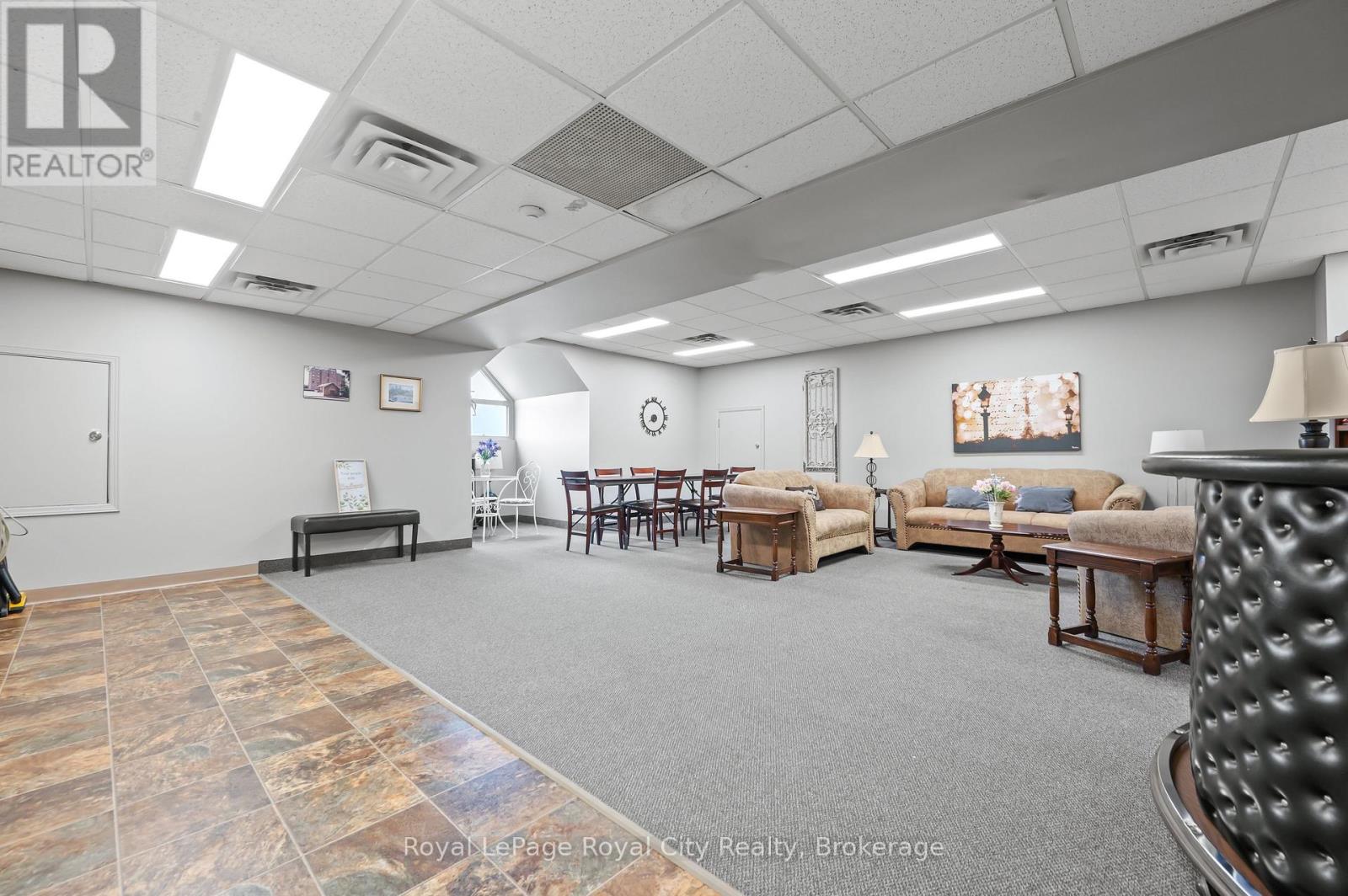 #701 281 BRISTOL STREET - Image 33
