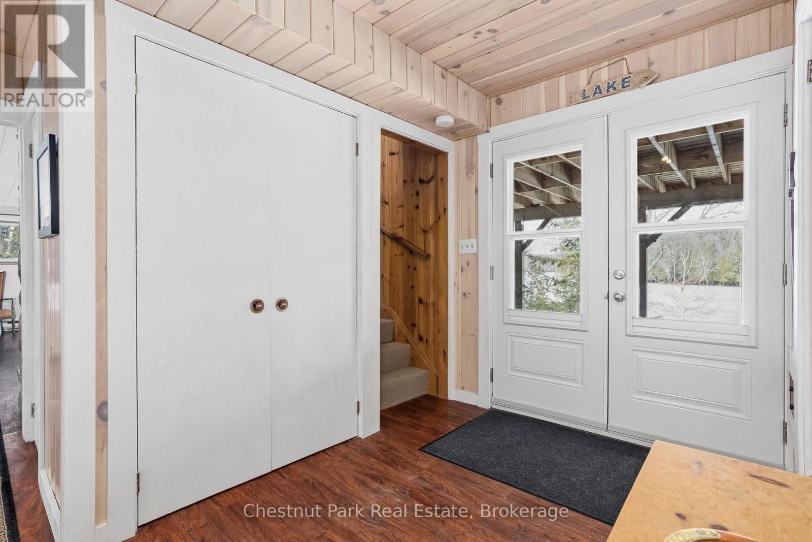 527 HARP LAKE ROAD - 18