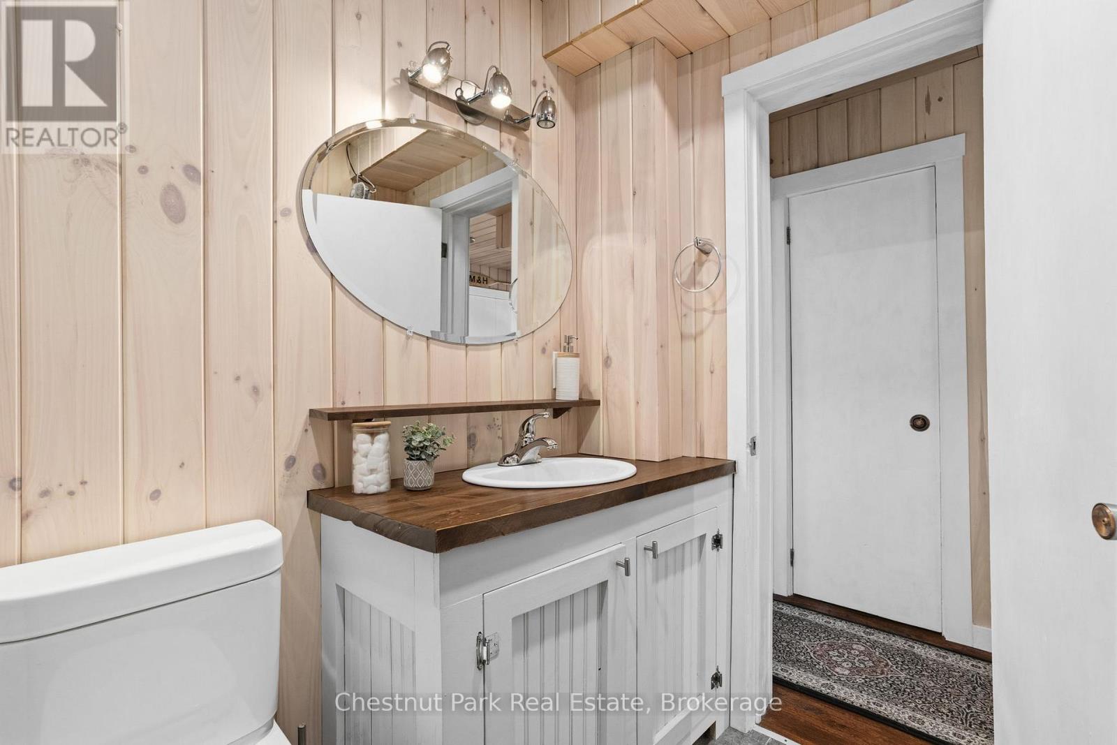 527 HARP LAKE ROAD - 22