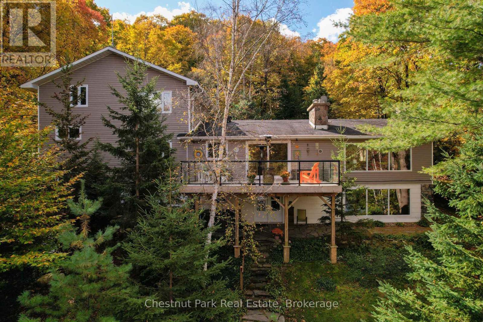 527 HARP LAKE ROAD - 36