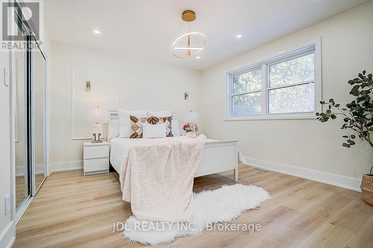 15 CROSSBURN DRIVE - 27