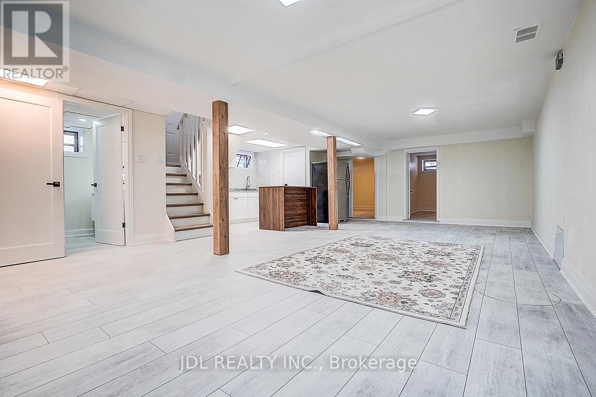 15 CROSSBURN DRIVE - 39