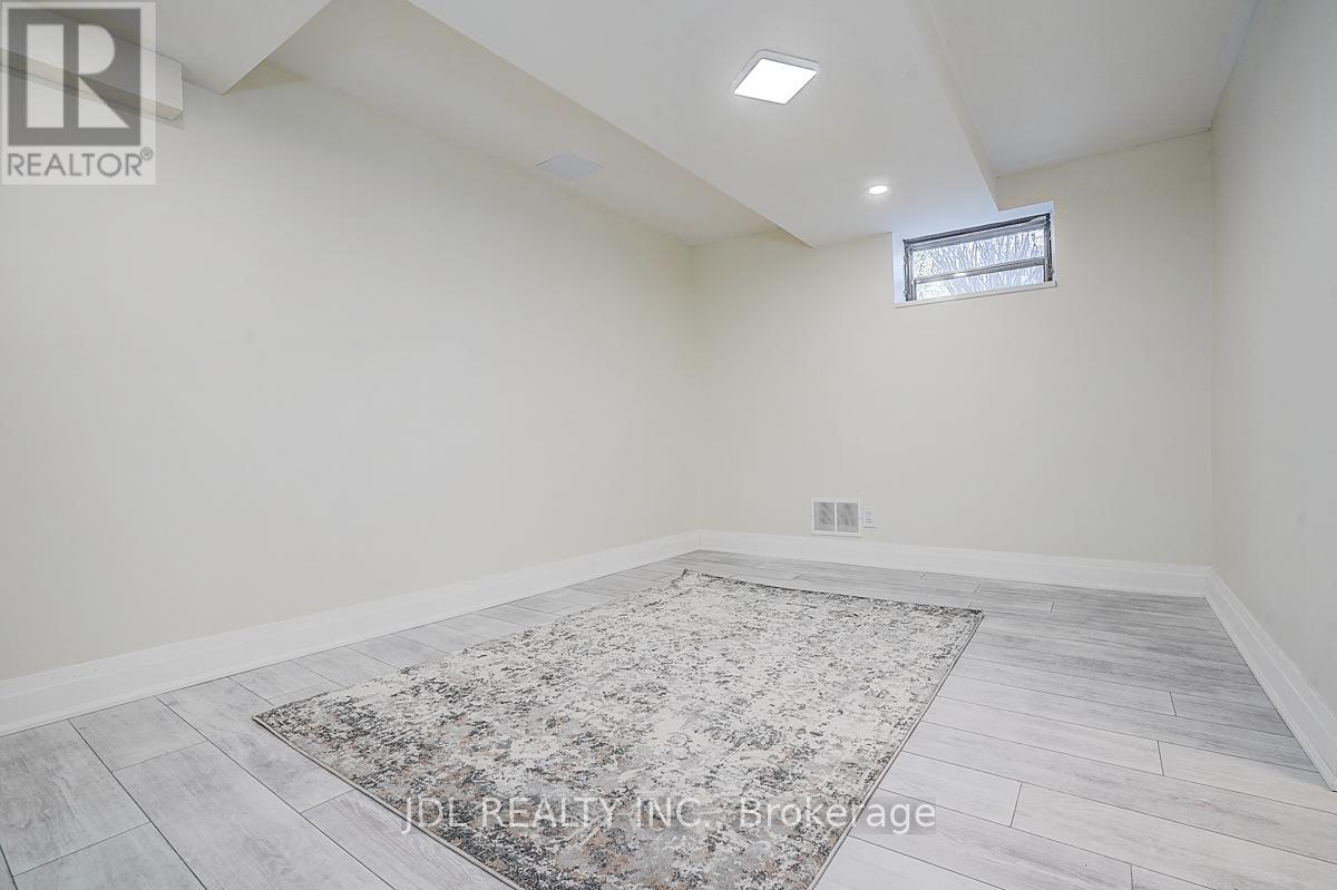 15 CROSSBURN DRIVE - 45