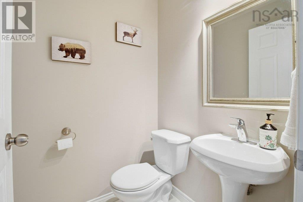 Property 17 of 39 of 56 Cassandra Drive