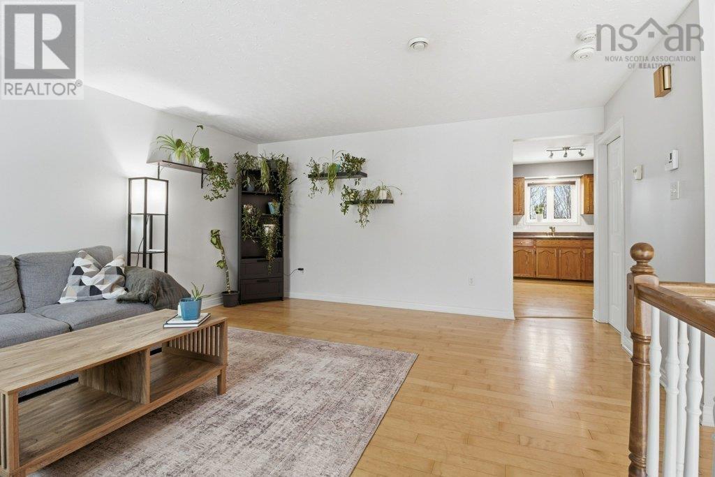 Property 9 of 39 of 56 Cassandra Drive