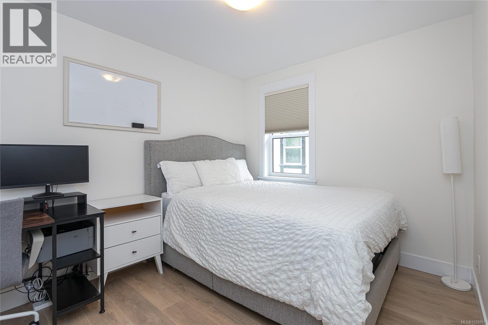 6 945 Pembroke Street, Victoria