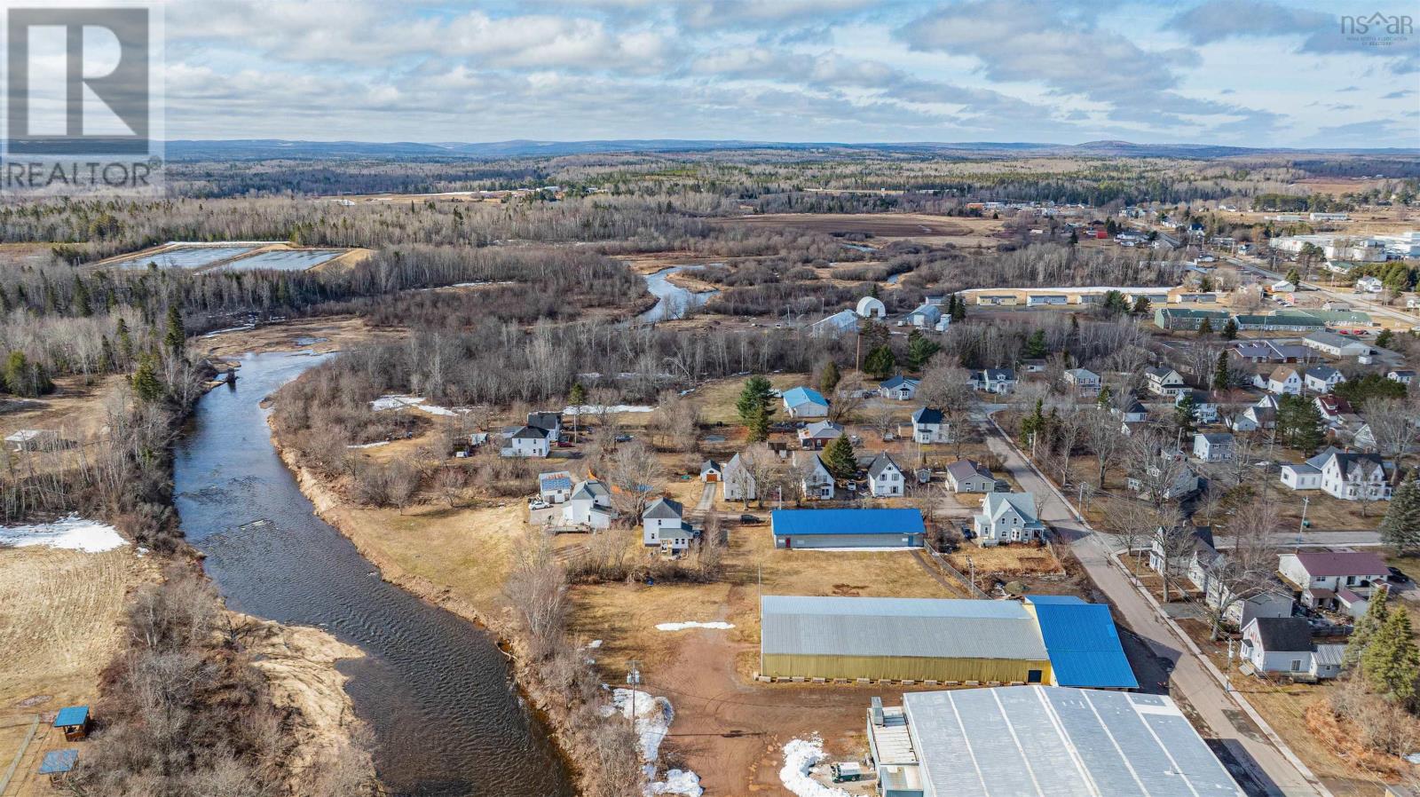 Property 12 of 41 of 32 River Avenue