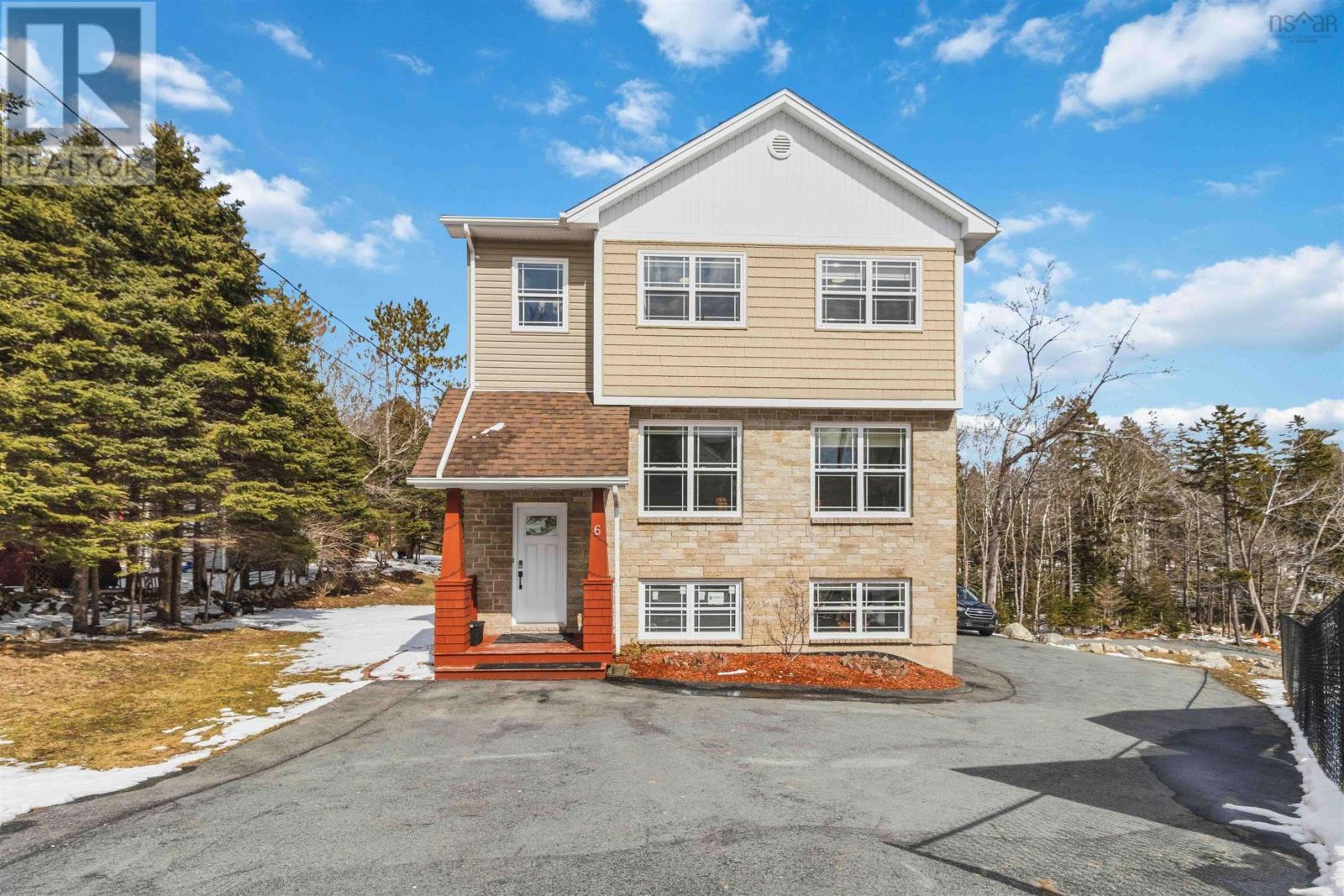 Property photo of 6 Riverwood Drive