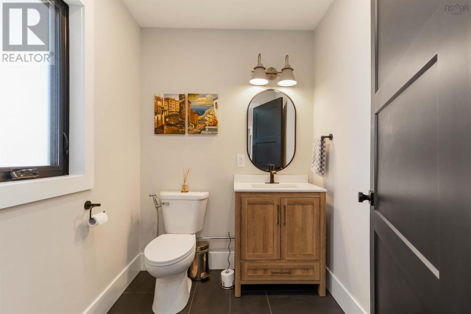 Property 27 of 51 of 105 Janda Crescent