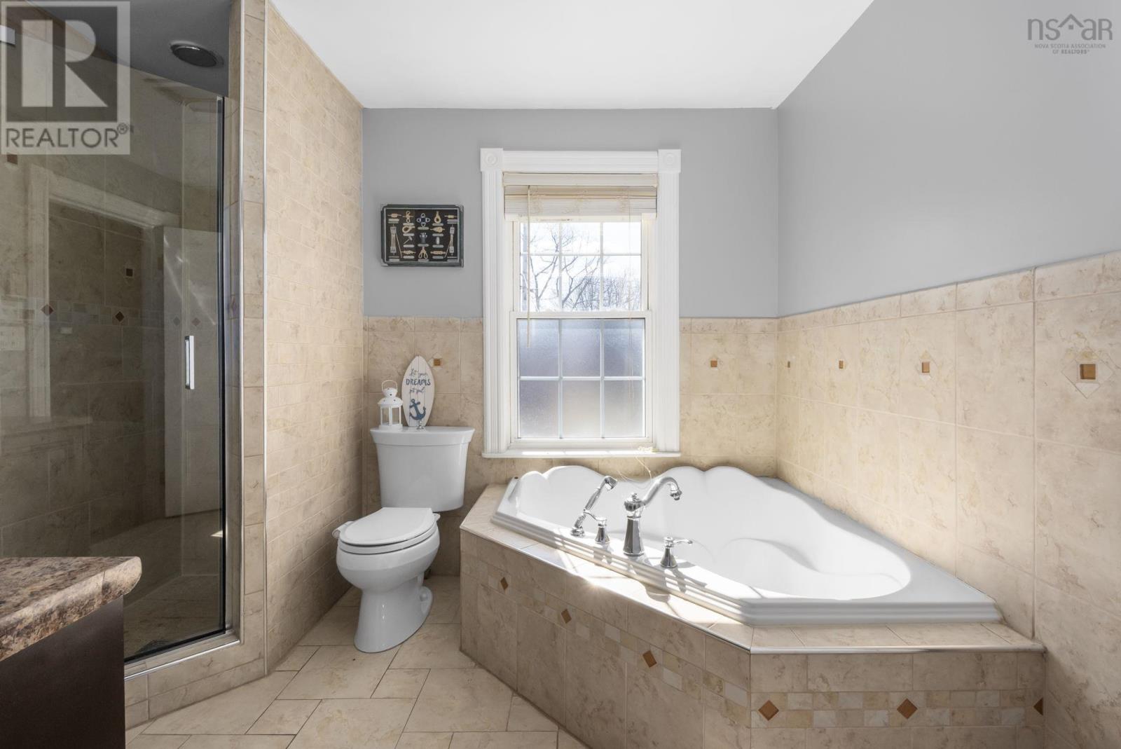 Property 22 of 35 of 10 Pleasant Hill