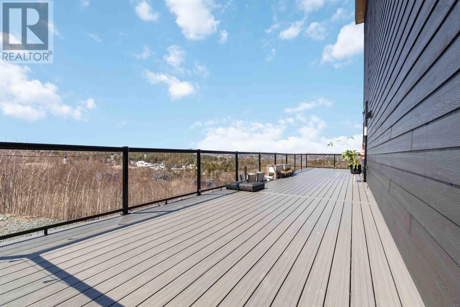 Property 7 of 51 of 105 Janda Crescent