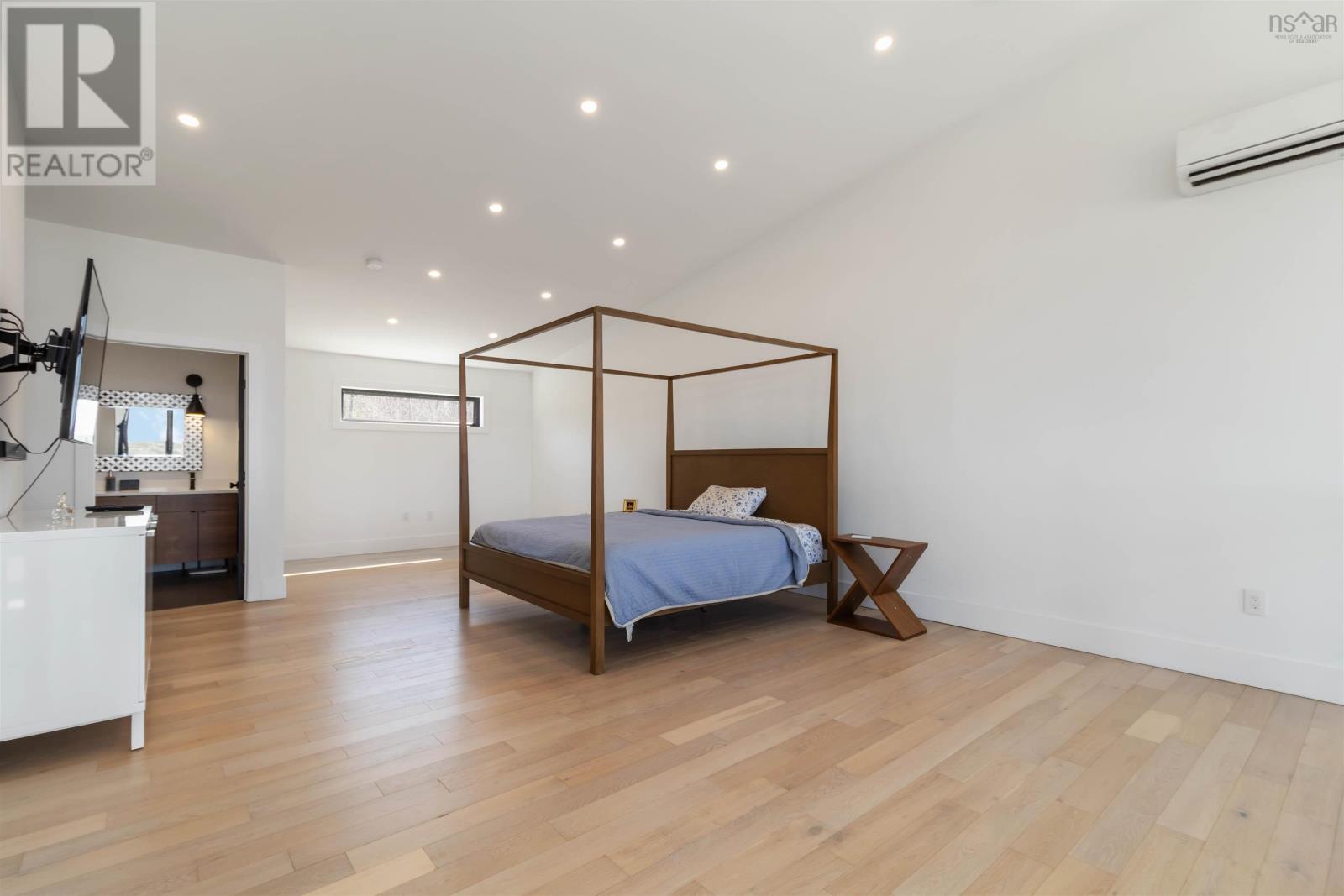 Property 38 of 51 of 105 Janda Crescent