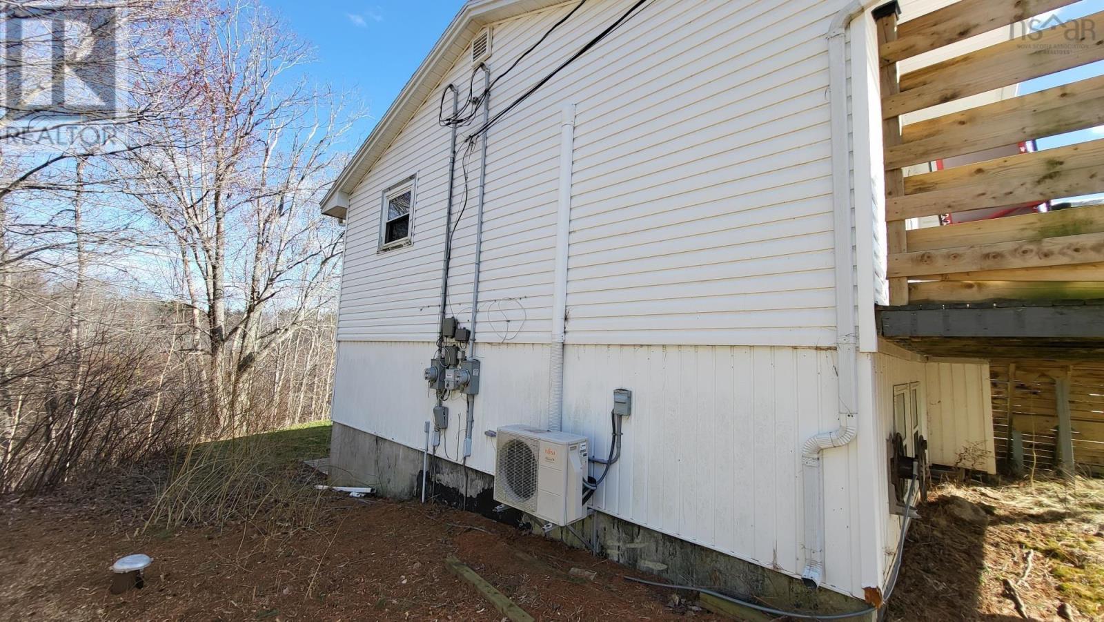 Property 6 of 25 of 1112 Morse Lane