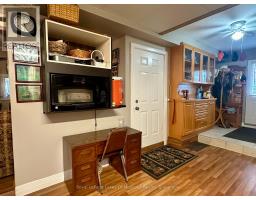 Bedroom - 112 510 Highway, Magnetawan, ON P0A1P0 Photo 6