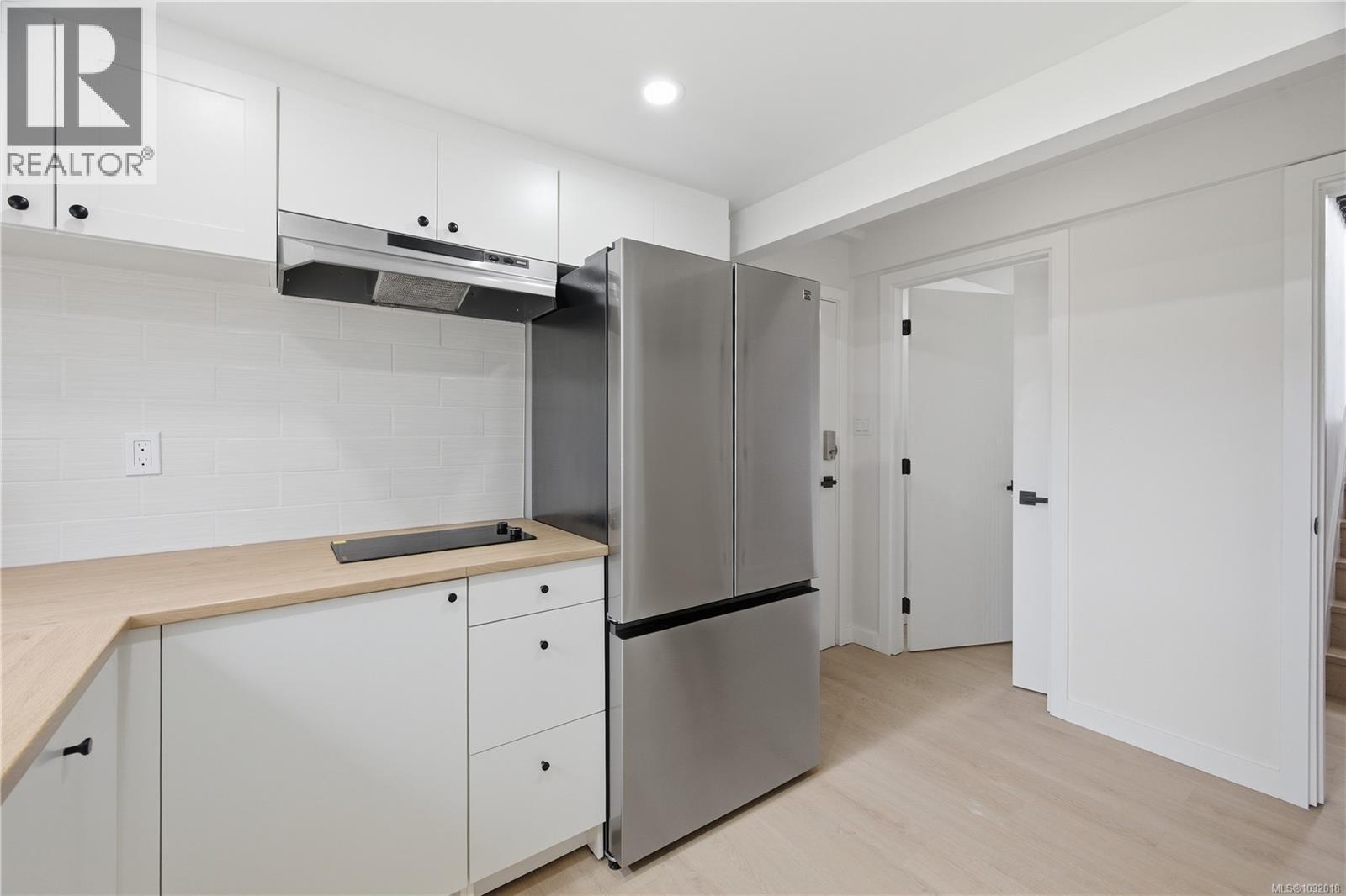  4391 Elnido Crescent, Saanich