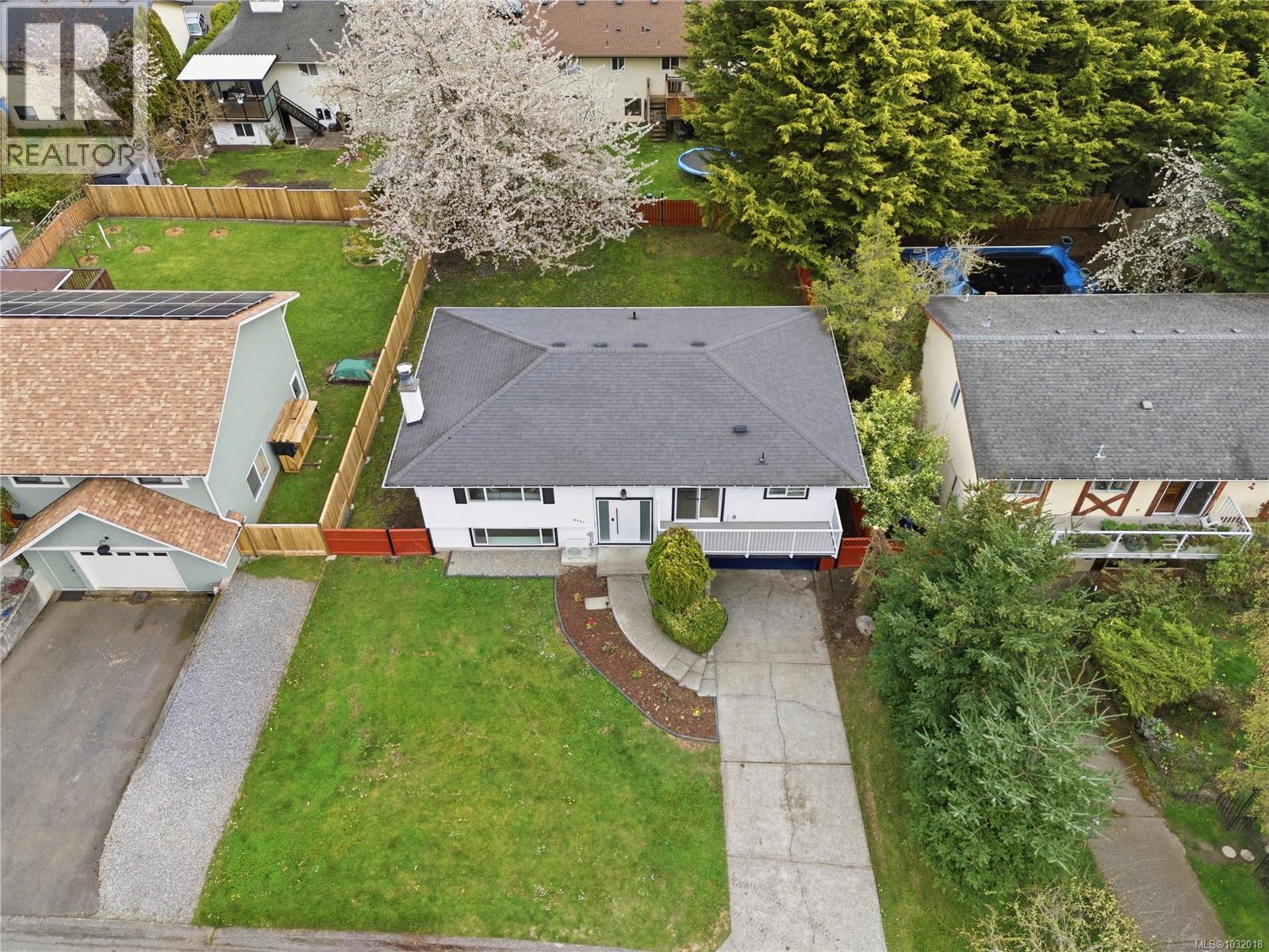  4391 Elnido Crescent, Saanich