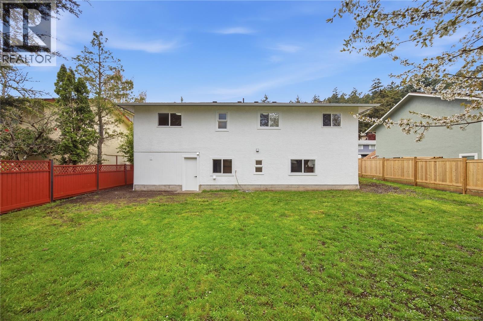  4391 Elnido Crescent, Saanich