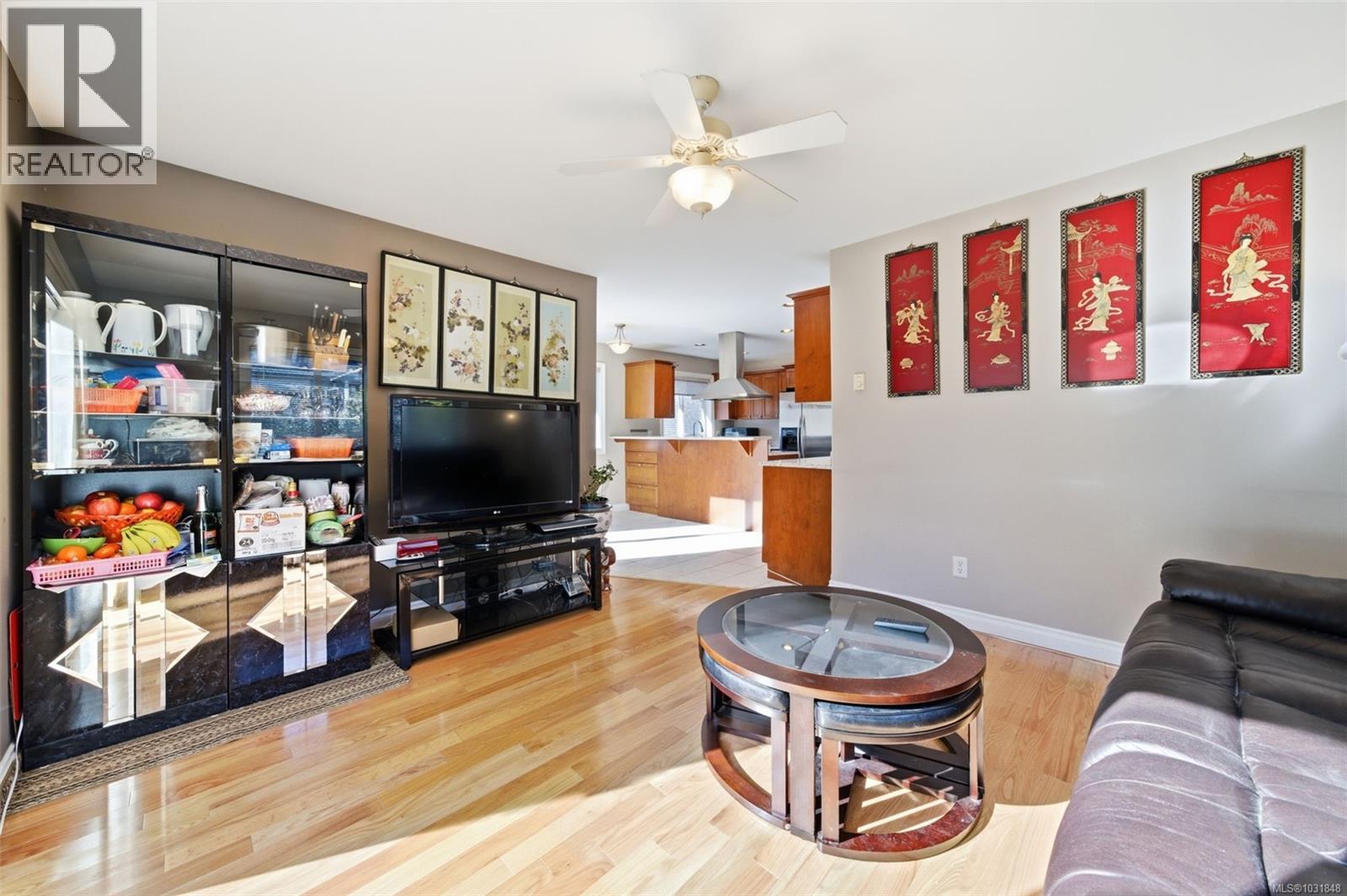 1185 Rock St - 16