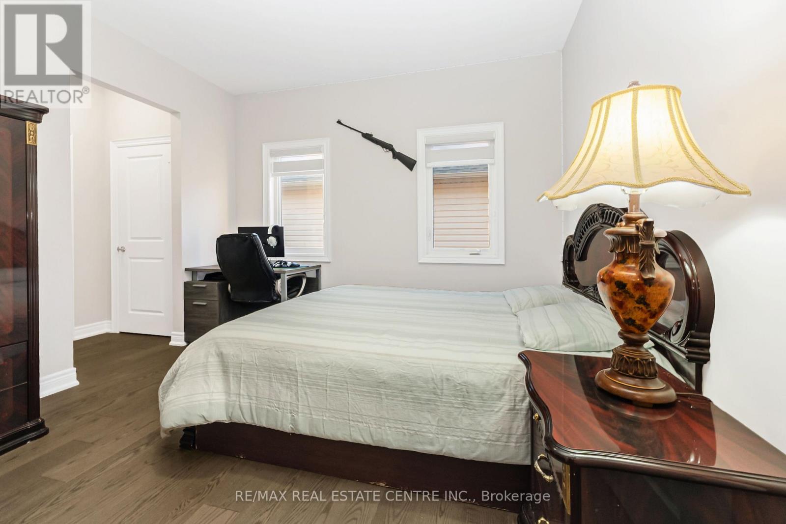 127 LAMETTI DRIVE - 22