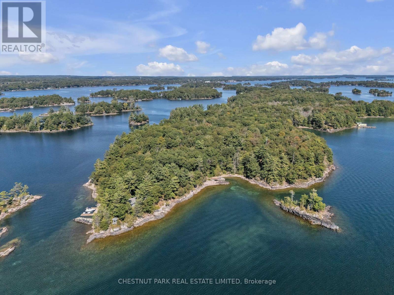 36 BOSTWICK ISLAND - 48