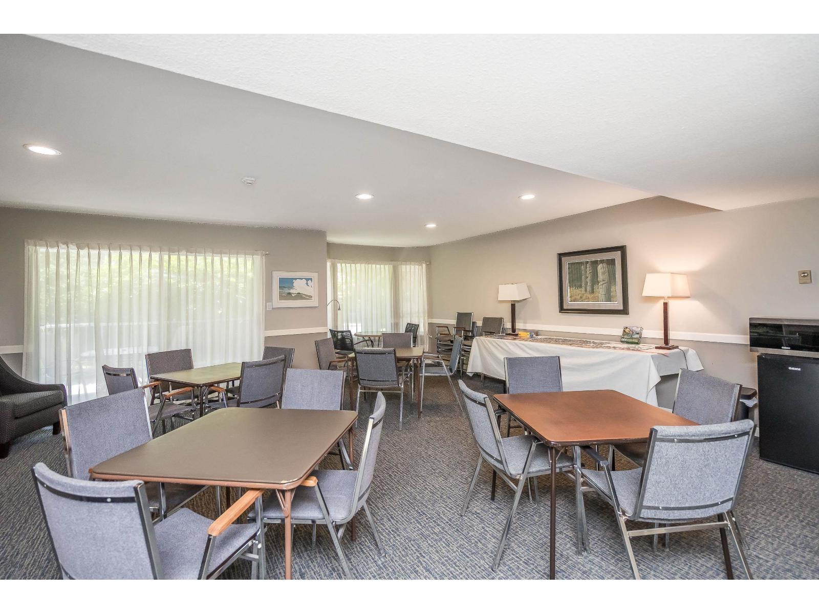 205 1459 BLACKWOOD STREET, White Rock