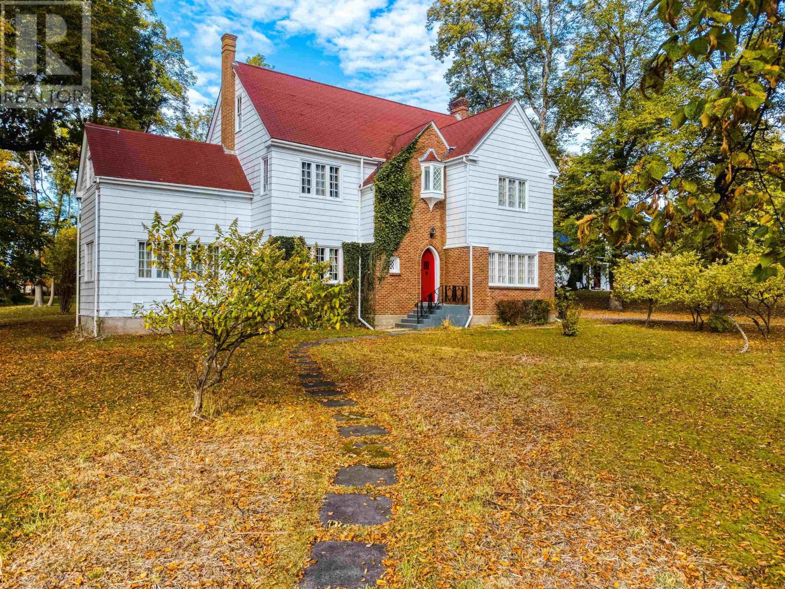 Property photo of 68 Cottage Street