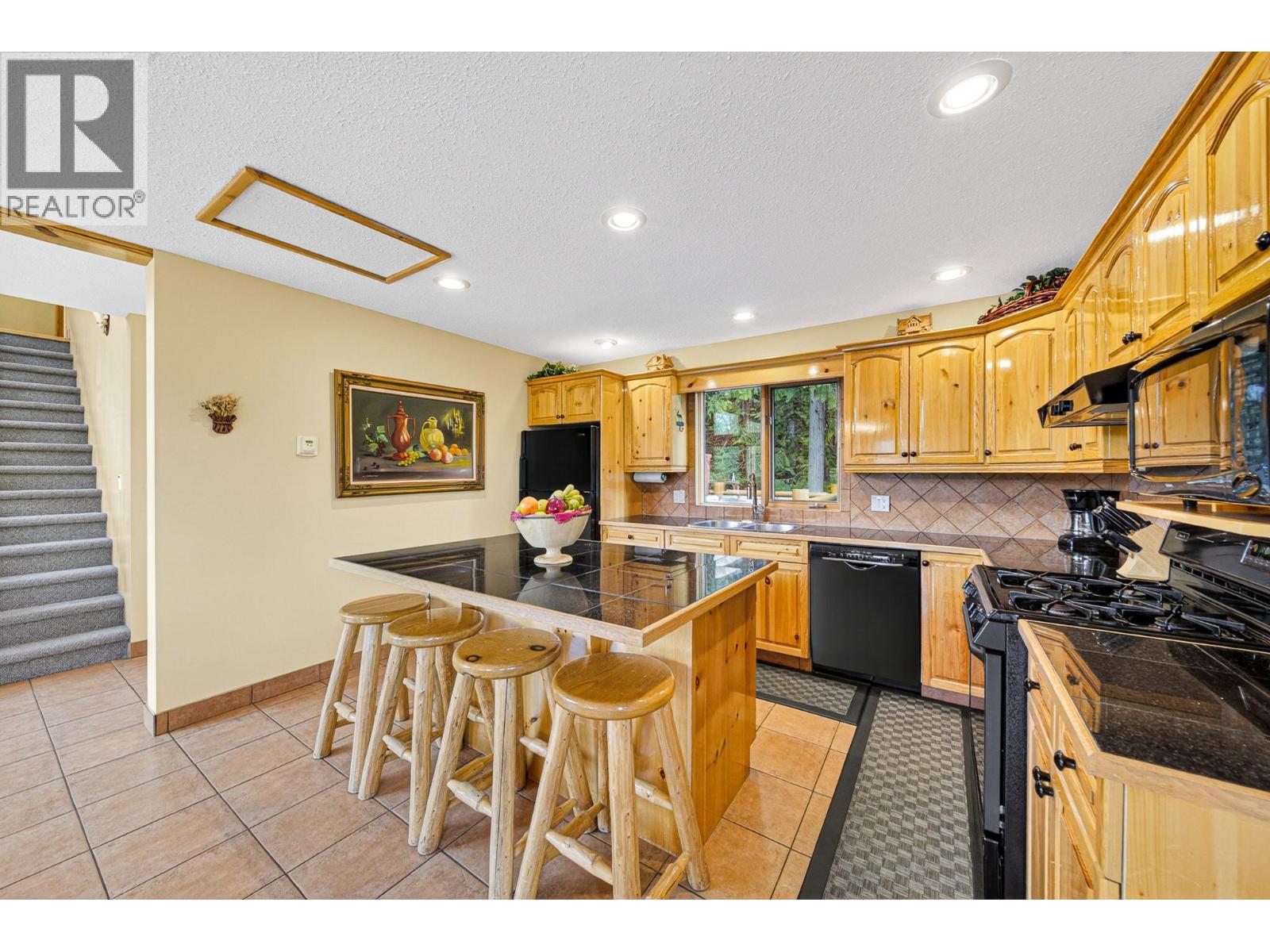 5267 HIGHLINE DRIVE - 24